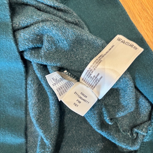 Roots Classic Beaver Green Crewneck Sweatshirt - Picture 4 of 11